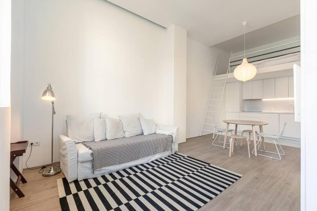 Moderno En El Corazon De Triana Apartment Seville Exterior photo